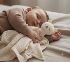 🧸 MamaNest™ Snuggle Bear Comforter