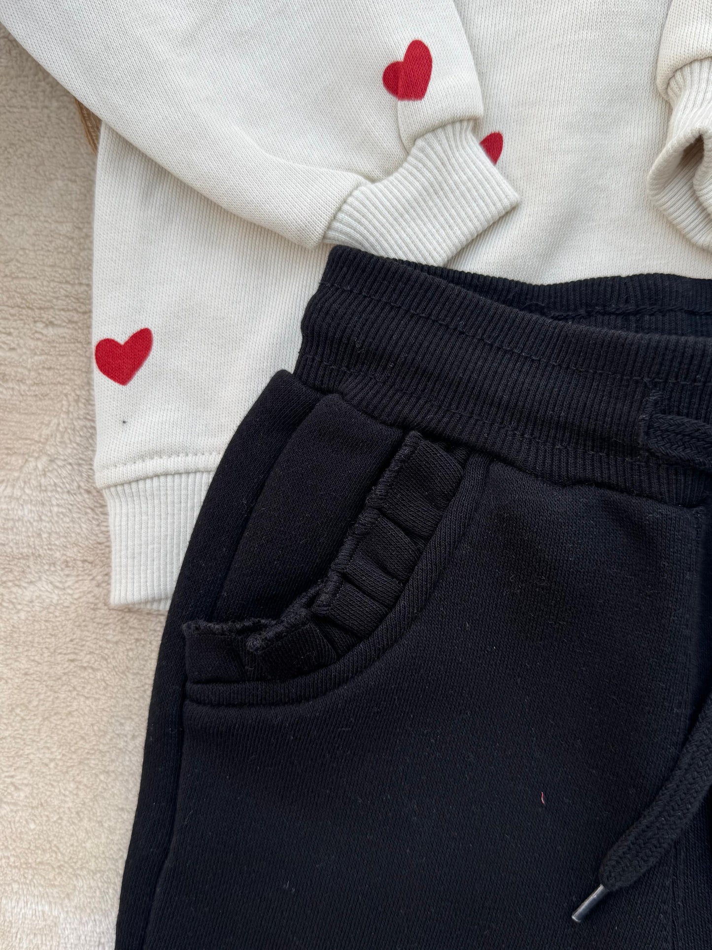 Cream Heart Fleece Sweatshirt & Black Trouser Set